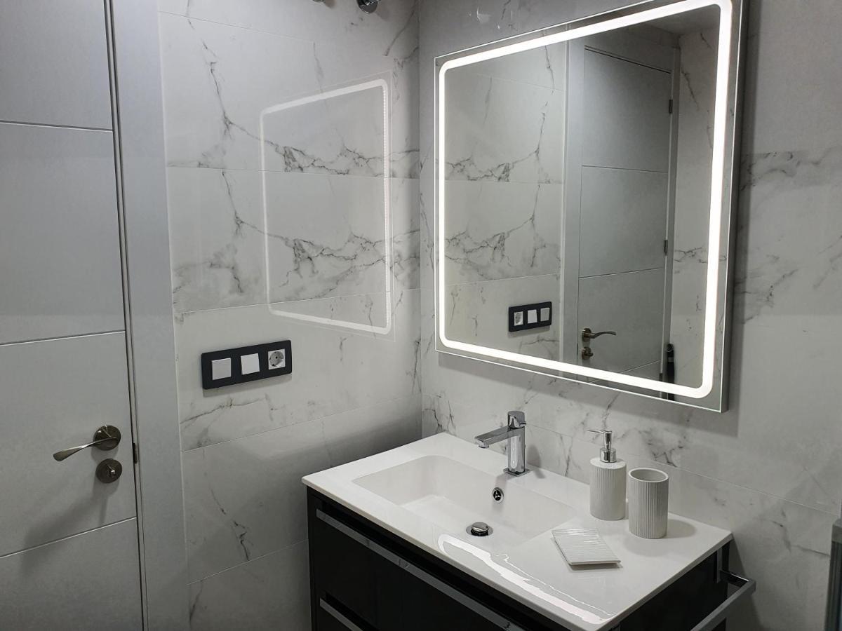 לאון Ordono II Suites Con Aire Acondicionado Y Wifi מראה חיצוני תמונה